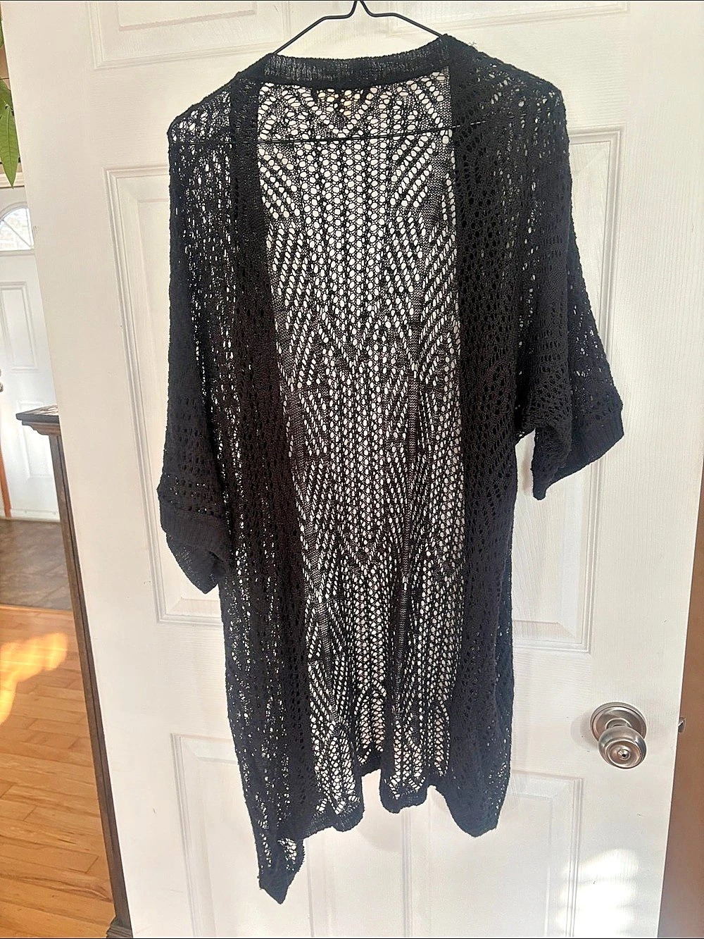 Pink Rose Open Front Crochet Cardigan in Black Size Medium Like New